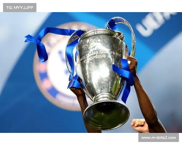 欧足联宣布将对欧冠比赛中的激光笔照射行为实施更严厉的俱乐部处罚 欧足联宣布将对欧冠比赛中的激光笔照射行为实施更严厉的俱乐部处罚